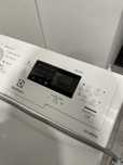 Używana pralka otwierana od góry Electrolux