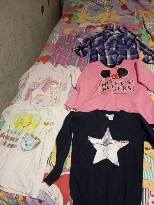 Безкоштовно речі на дівчинку