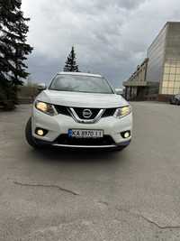 X-Trail nissan  Rogue