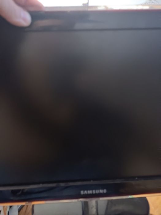 Продам телевизор - монитор samsung 2270 hd