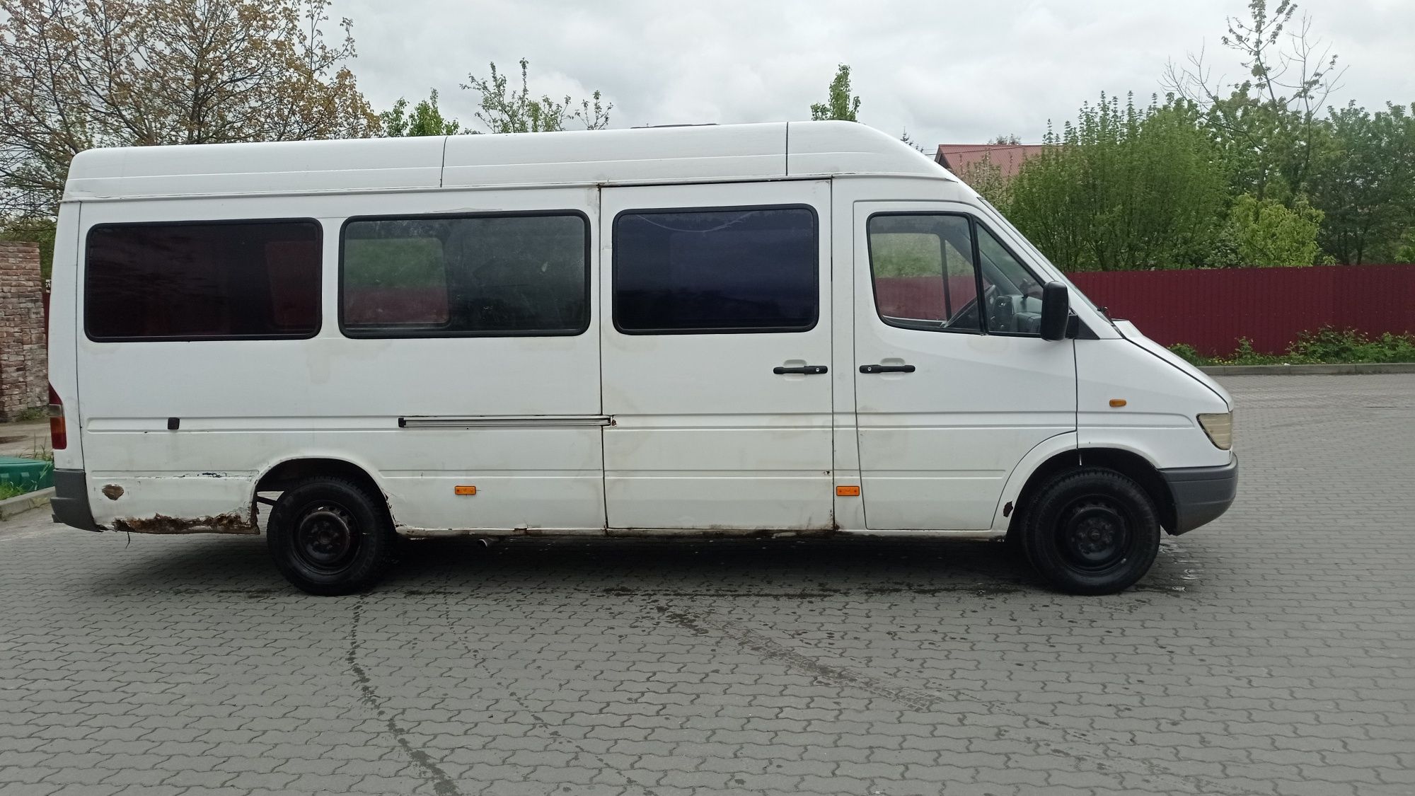 Mersedes Sprinter 2.9 1998 року