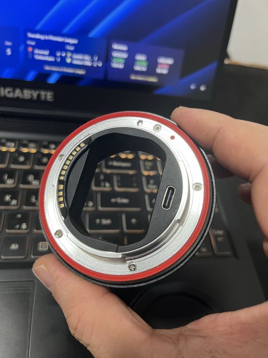 Перехідник Meike EF-EOS R з електронним кільцем керування Canon EOS R