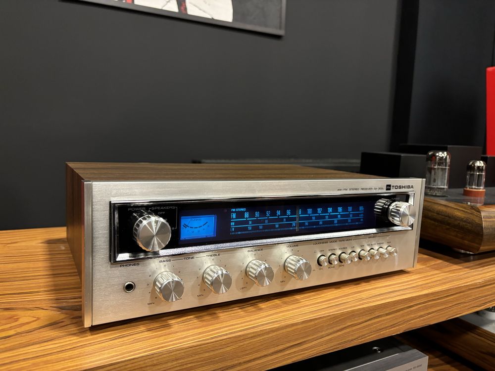 Toshiba SA-300 L - amplituner stereo