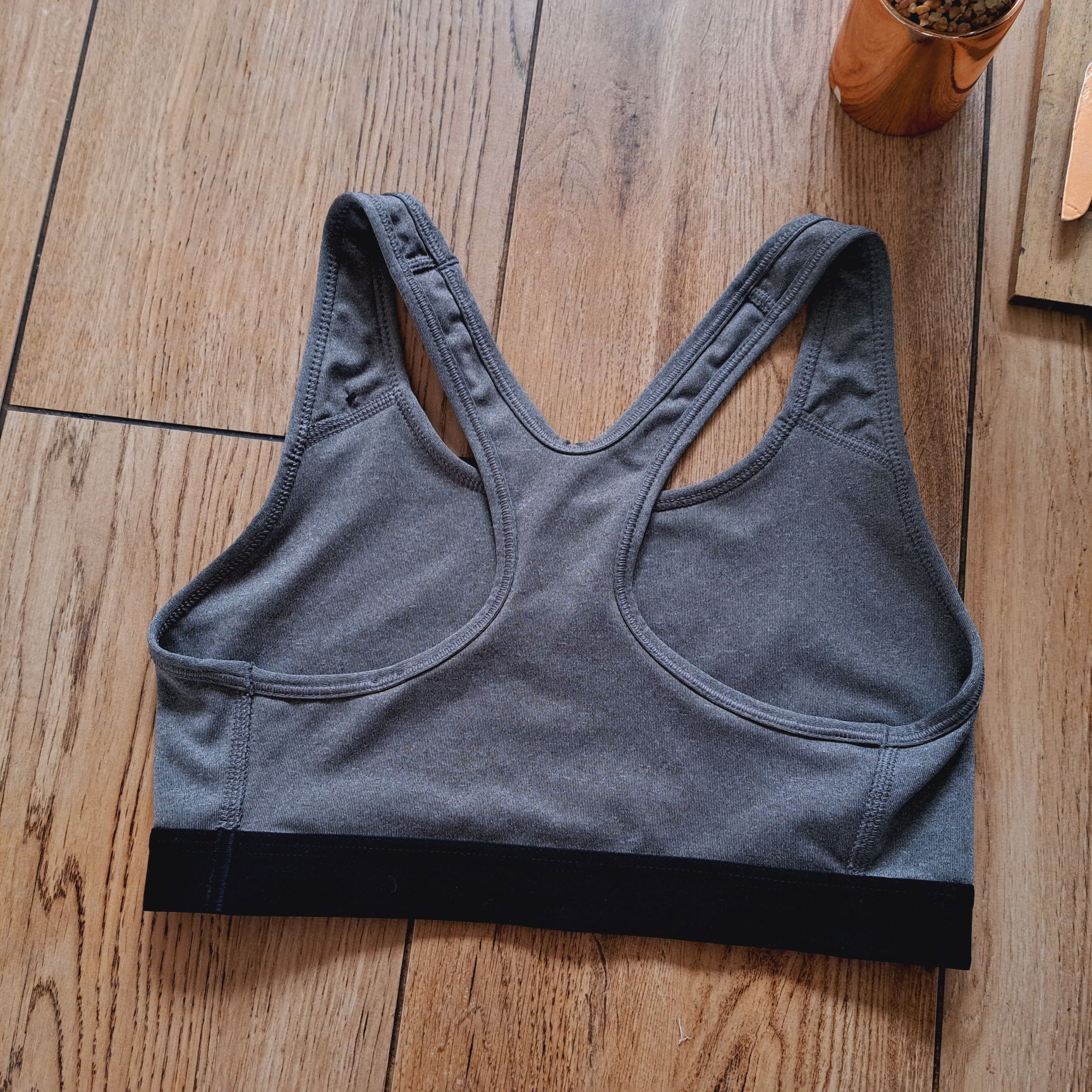Top biustonosz sportowy Nike dri-fit