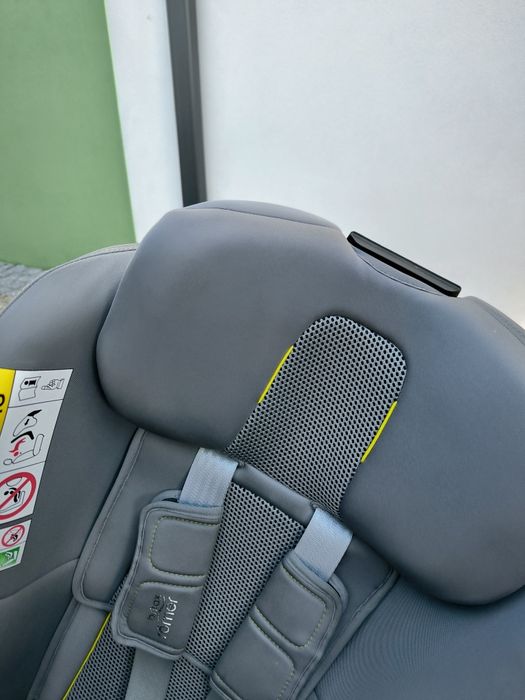 Cadeira Auto Britax Römer Dualfix Plus 360º Isofix – Bom Estado