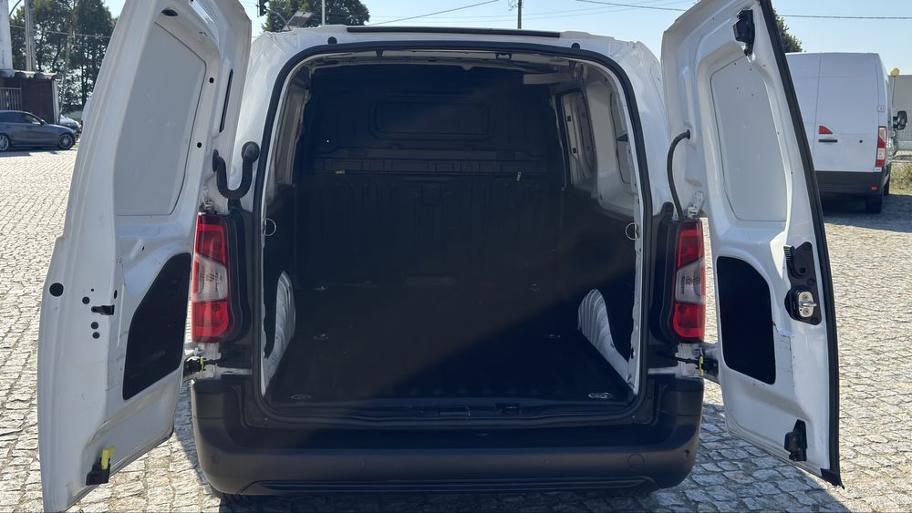 Citroen berlingo longa 3 lug 2020