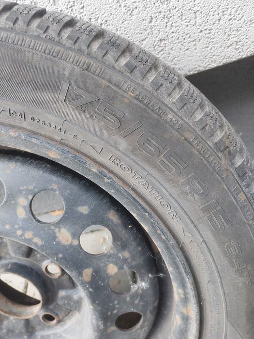 Koła z oponami zimowymi Mitsubishi