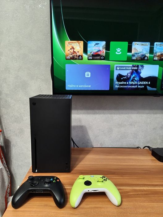 Xbox series X + 2 гемпада