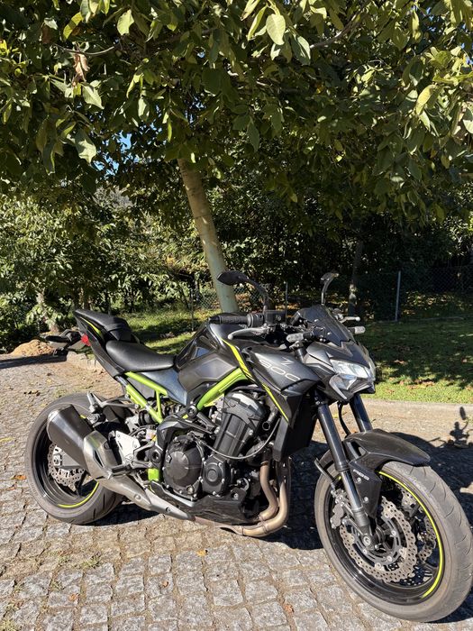 Kawasaki z900, 2022