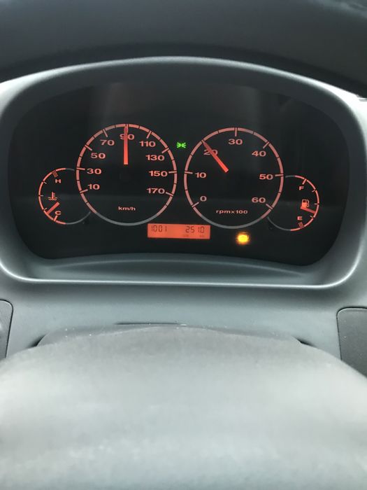 Продам пежо боксер.