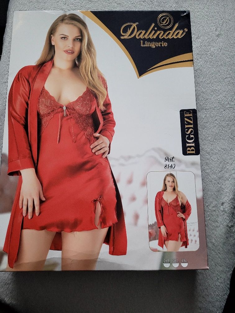 Koszulka nocna z podomką
