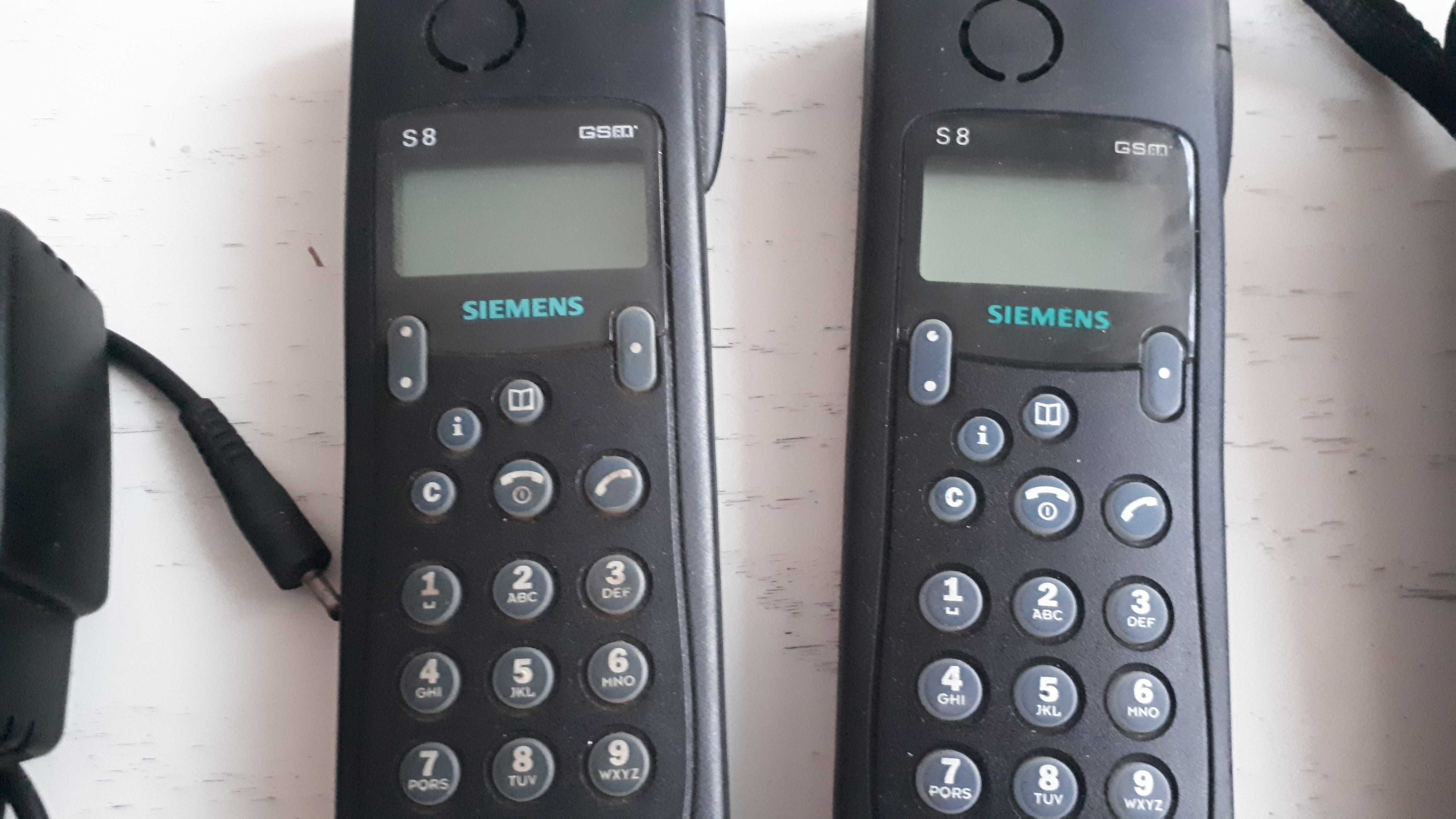 2 x Siemens 8 + etui + ładowarka