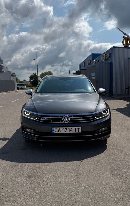 Volkswagen Passat B8 із мотором 2.0 TDI (190к.с)  4MOTIO R-Line