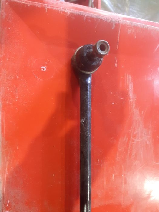 Drążek kierowniczy środkowy fiat 126p