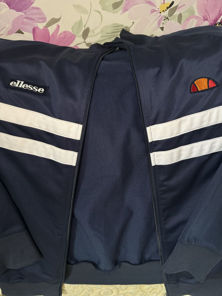 Олімпійка Ellesse