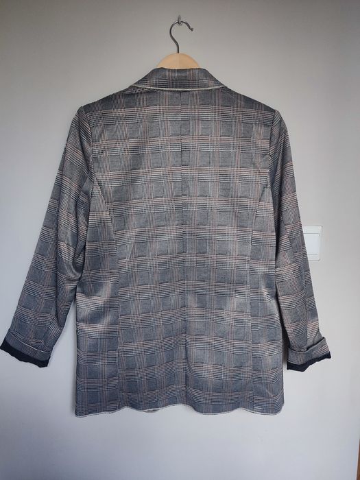 Szara marynarka w kratkę Reserved