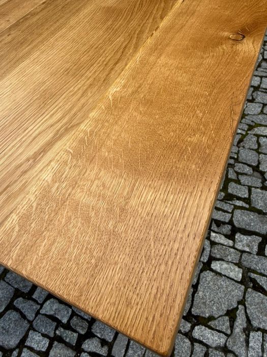 Sprzedam stół dębowy 160x100cm.