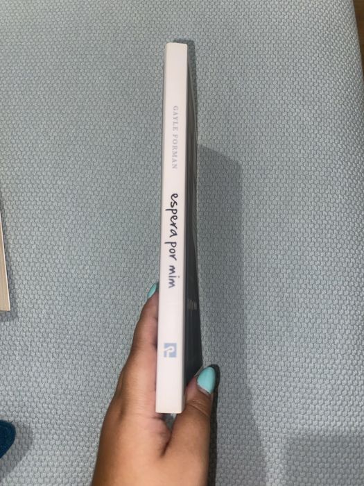 Livro “Espera por mim”