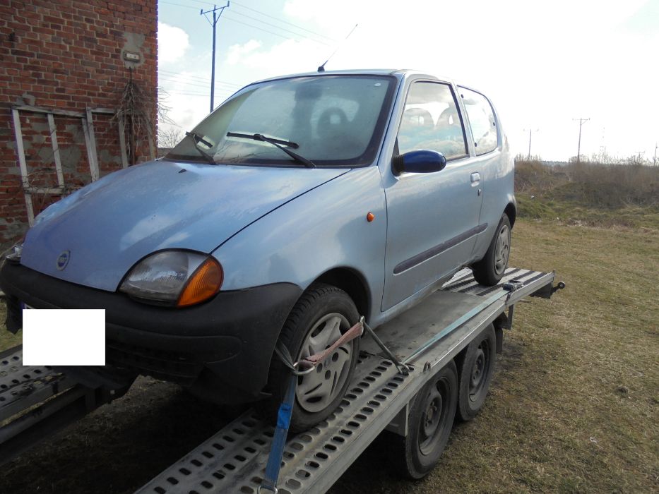 Fiat Seicento wersja brush 900 przeznaczony na części