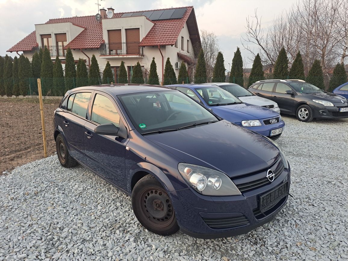 Opel Astra 1,6 benzyna fajne auto