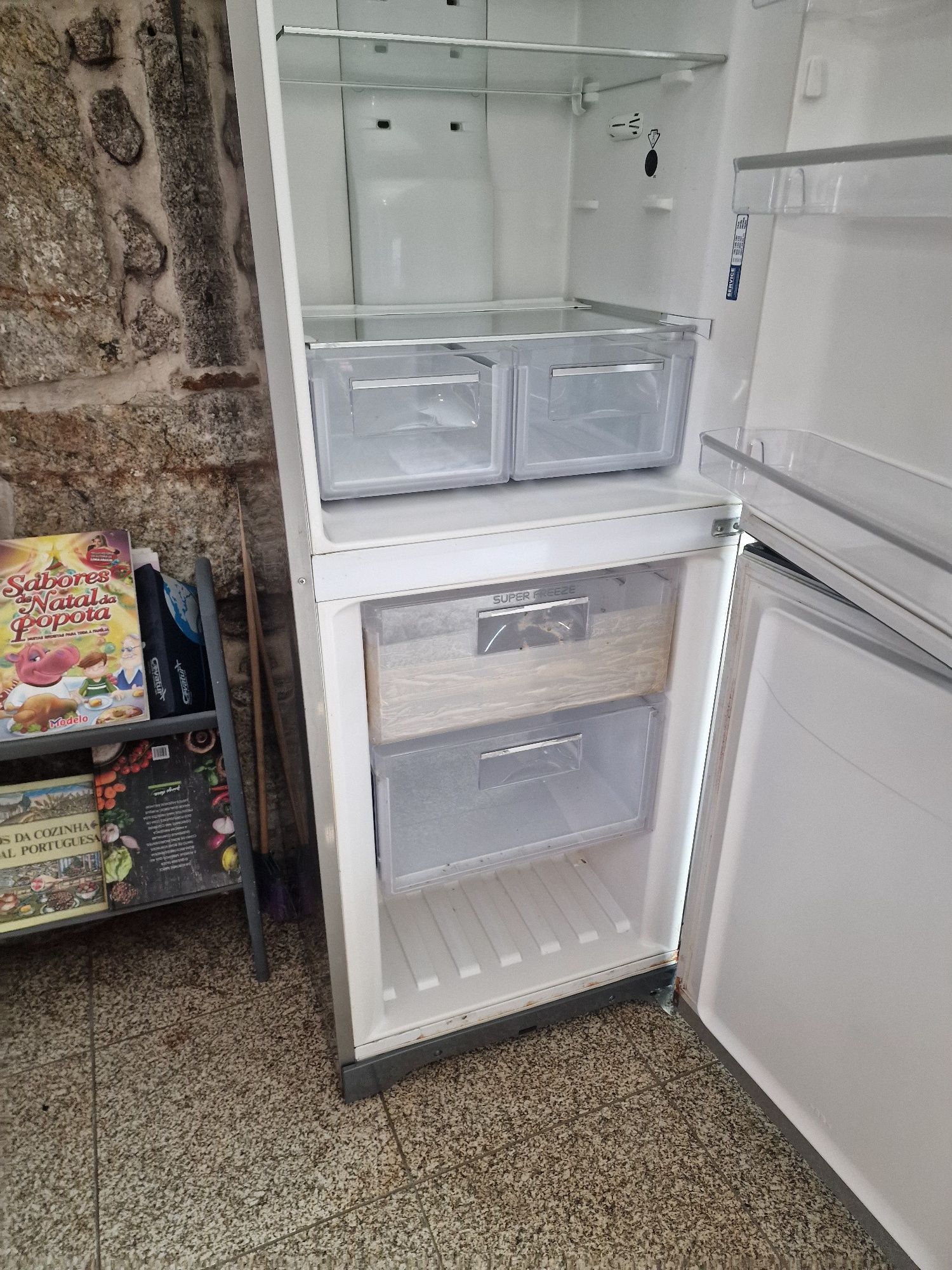 Combinado ariston para peças