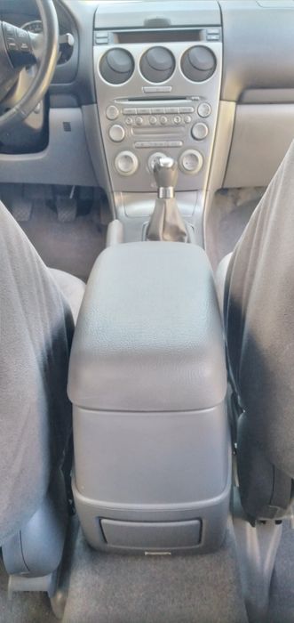 Mazda 6   1.8 бензин