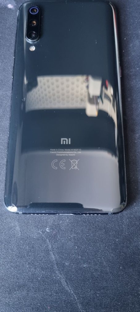 Xiaomi Mi9 6/128GB