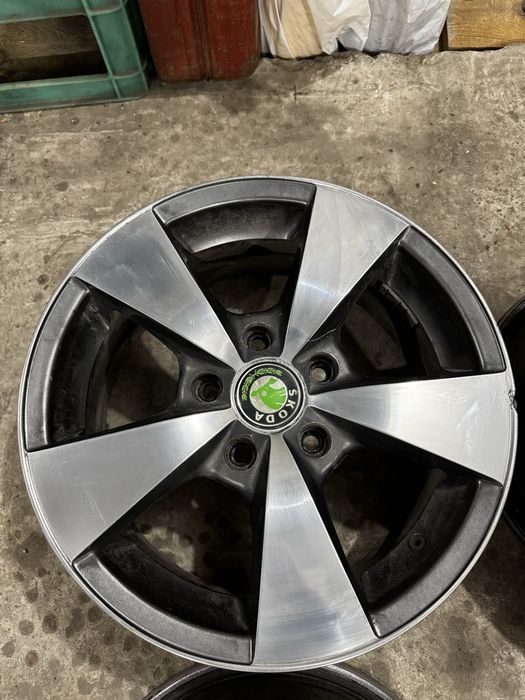 Диски r 15 в доброму стані