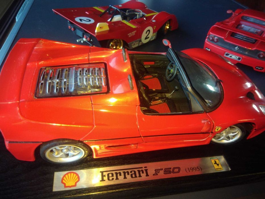 FERRARI - Miniaturas Escala 1:18
