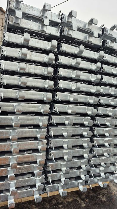 Rusztowanie modułowe choinkowe murarskie 9x8,5 typ rotax altrad L73