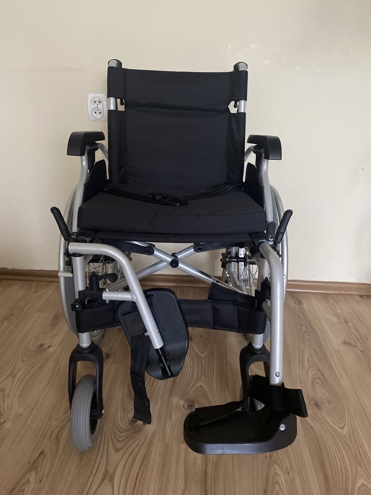Wózek inwalidzki aluminiowy PRESTIGE