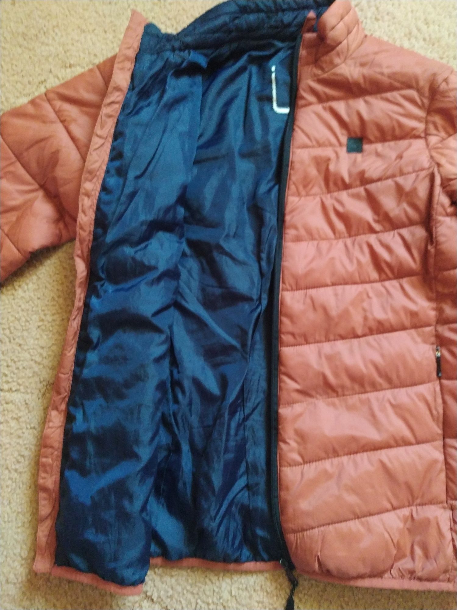 Фирменная демисезонная куртка, ветровка, размер С, 160-170