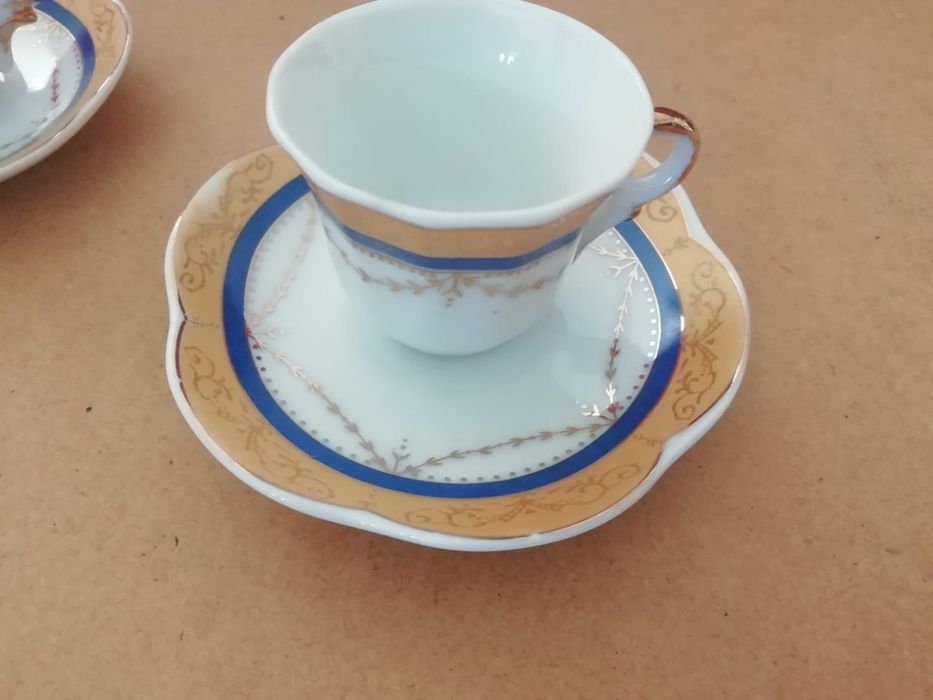 Chávenas decorativas pintadas à mão