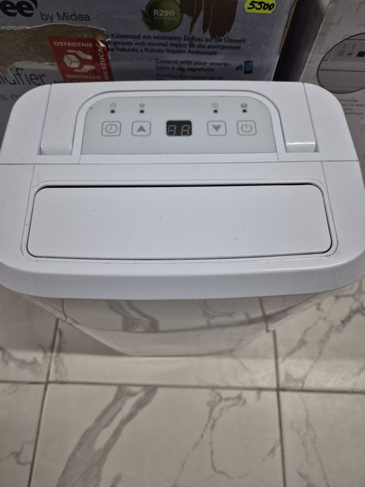 Осушувач повітря Comfee MDDF-20DEN7-WF