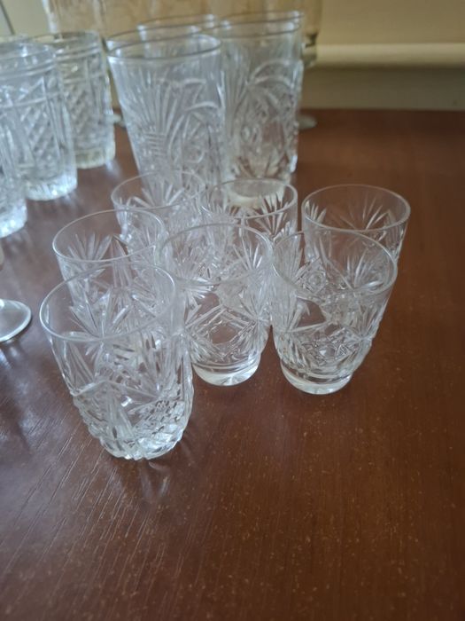 Стакани та рюмки