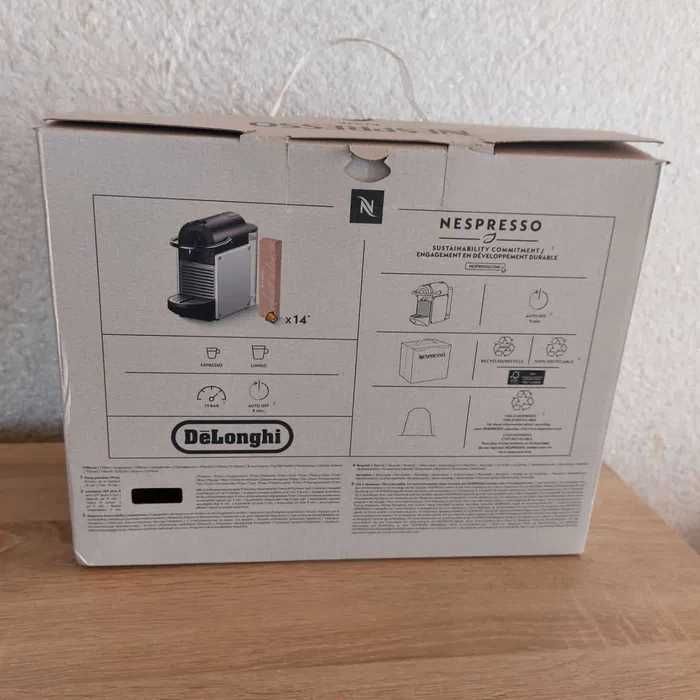 Кавоварка De'Longhi Nespresso Pixie EN 124.S