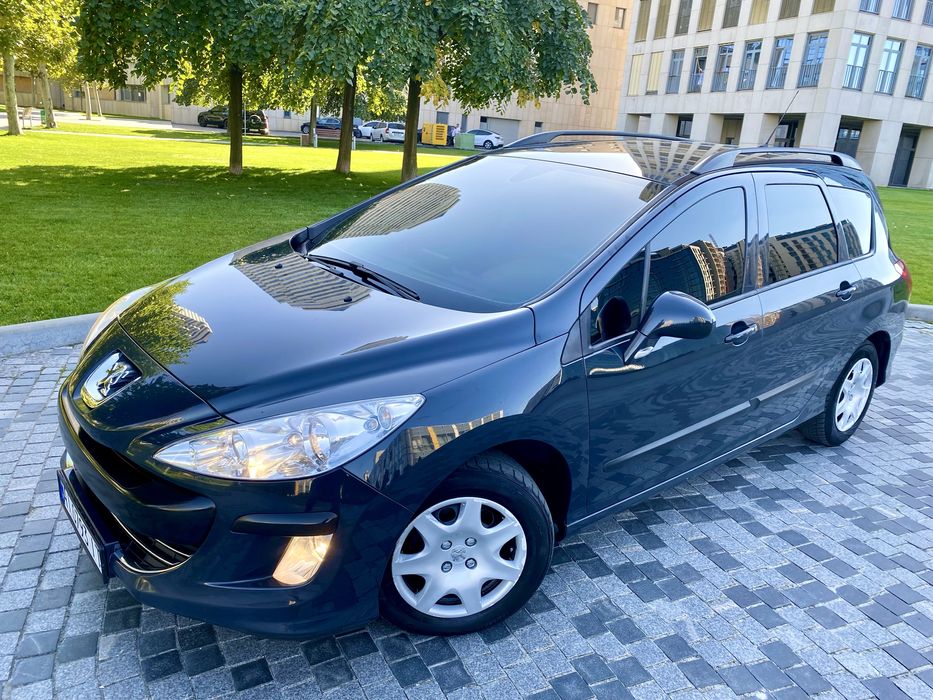 Peugeot 308 SW 1,6 HDI механика 6 ступка
