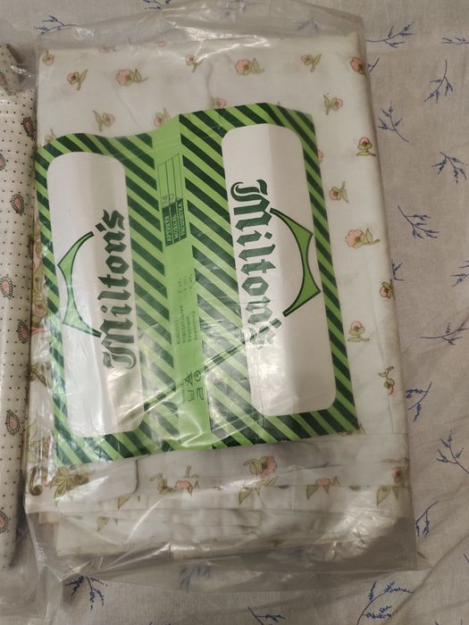 Комплект постельного белья размер 150 *210 наволочки 70 "70