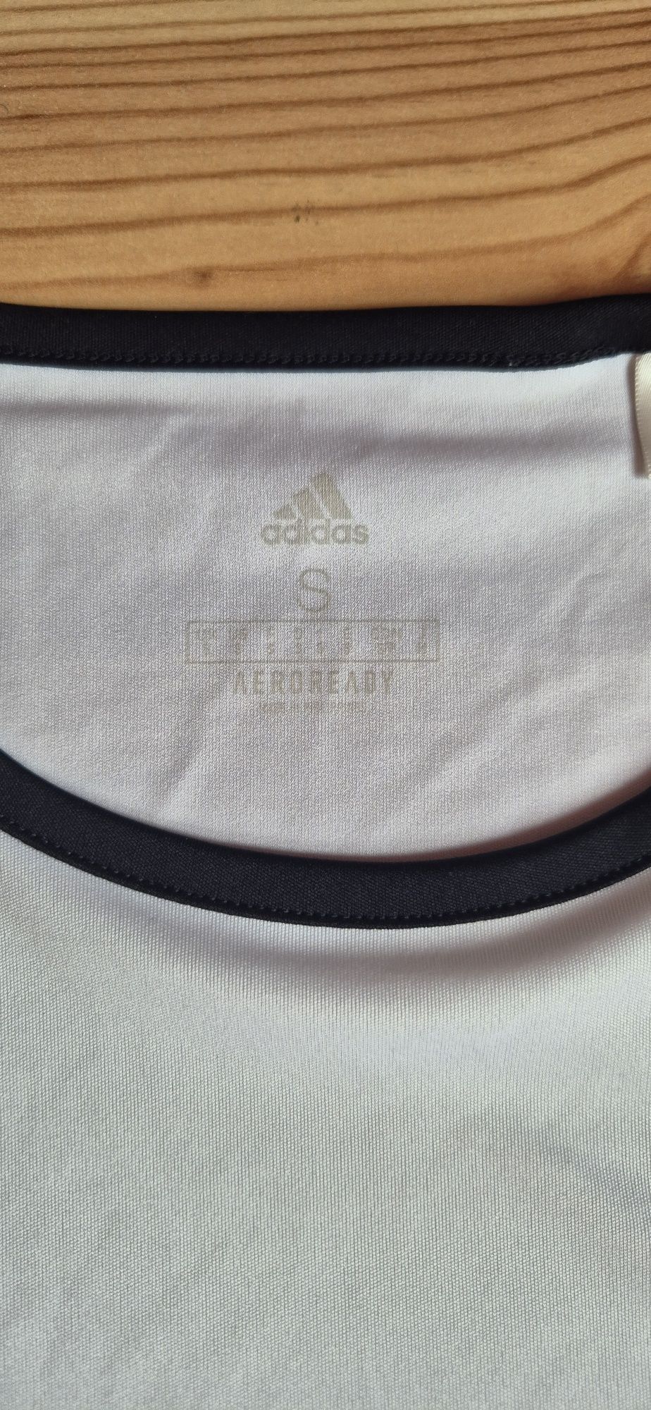 Strój sportowy adidas