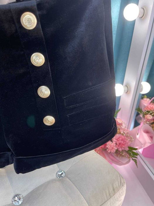 Женские велюровые черные шорты в стиле Balmain Жіночі шорти чорні S