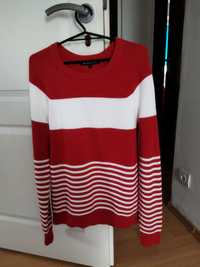 Sweterek biało -czerwony