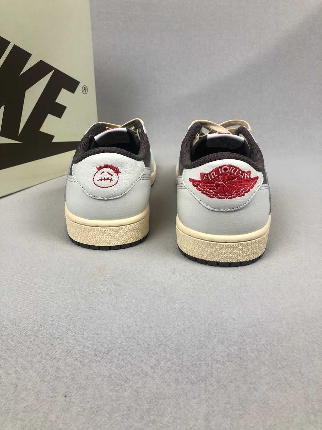 Jordan1Retro Low OG SP/Butydamskiemęskie Travis ScottReverseMocha R.43