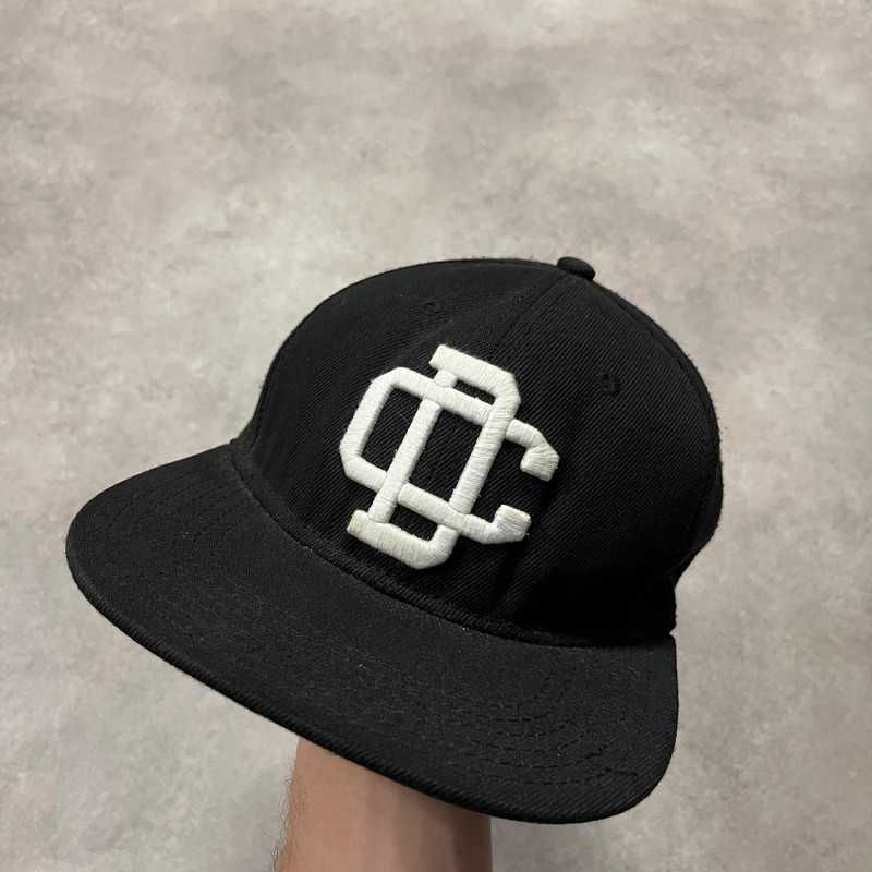 Czapka Z Daszkiem Dsquared2 Cap Haft Rap Hip Hop Swag