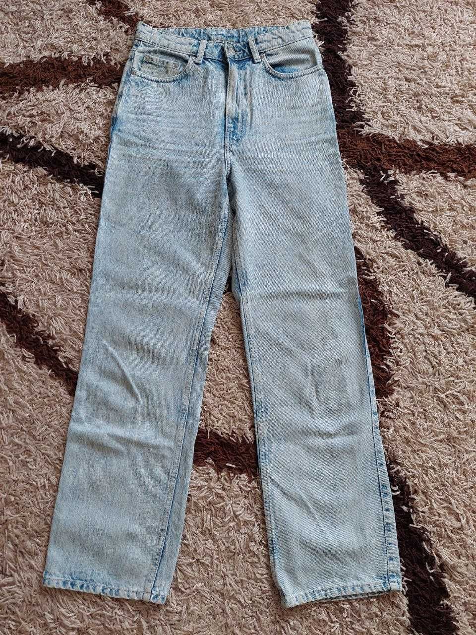 Женские джинсы Rowe Extra High Straight Jeans Weekday