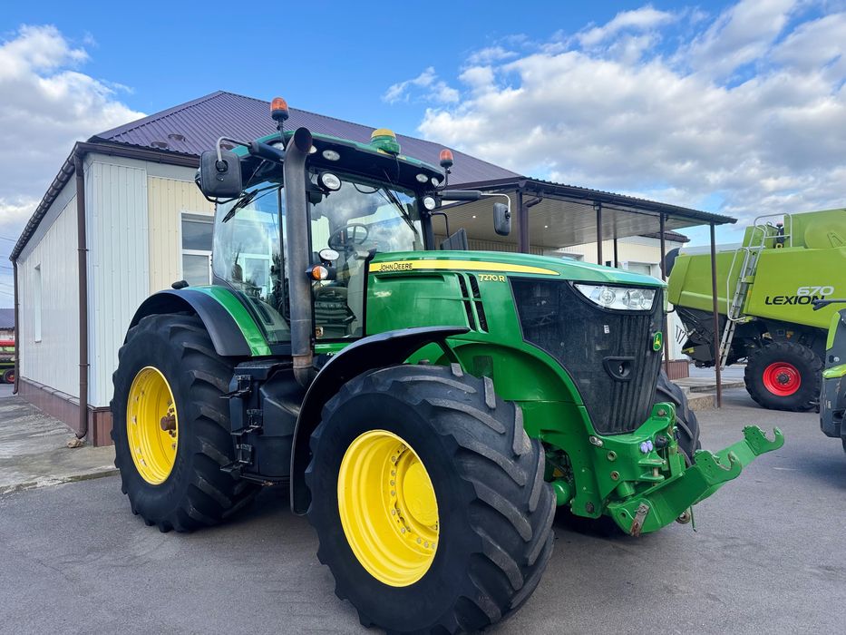 Продам трактор John Deere 7270R