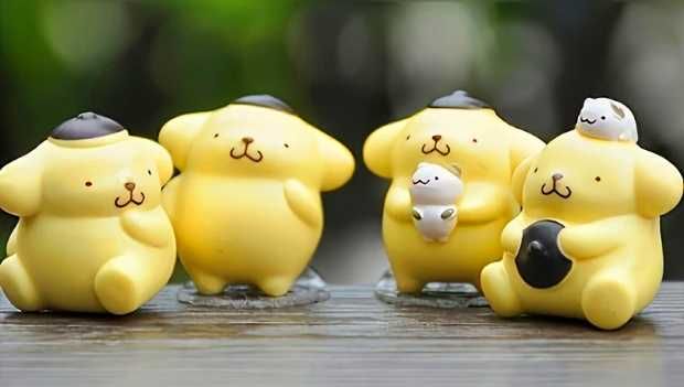 4 szt figurki Pompompurin Hello Kitty Sanrio Kawaii