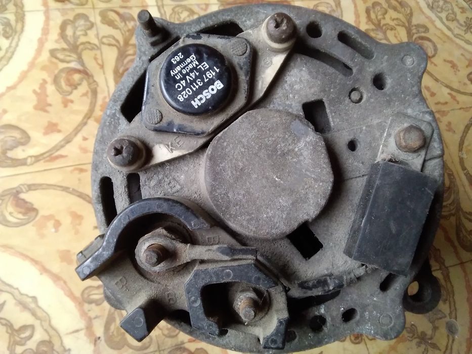 Części Opel Corsa B 1.2 Chłodnica/Koła zimowe/alternator