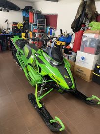 Skuter śnieżny Arctic Cat Hardcore M8000