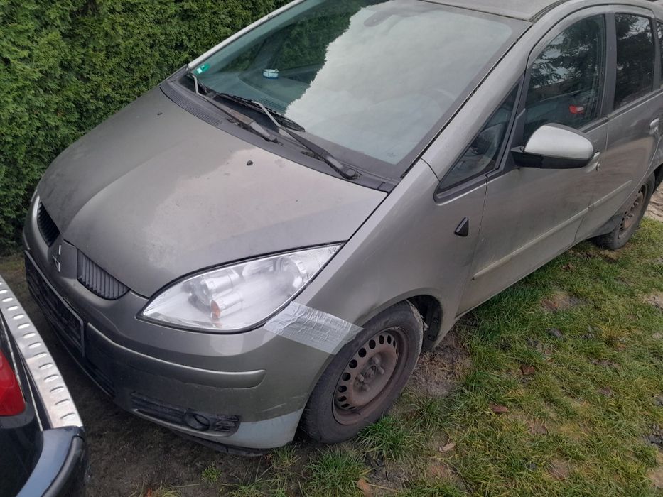 Mitsubishi Colt 1.1 benzyna z de klima 114tys.km 5drzwi