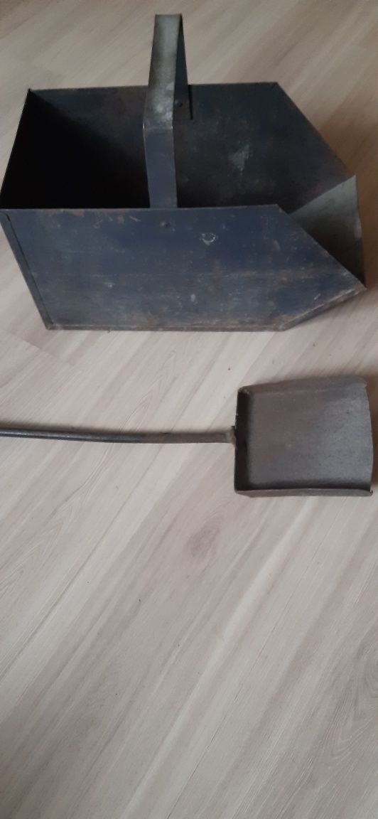 Węglarka plus  szufelka